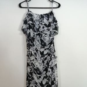 Flowery Cachet Maxi Dress